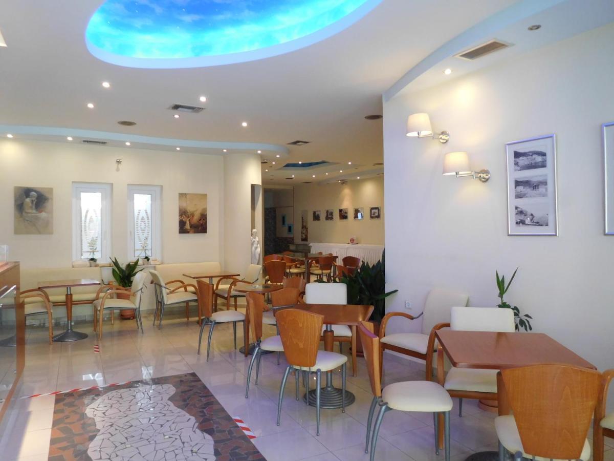 Efstratios Hotel Лутра-Эдипсу Экстерьер фото