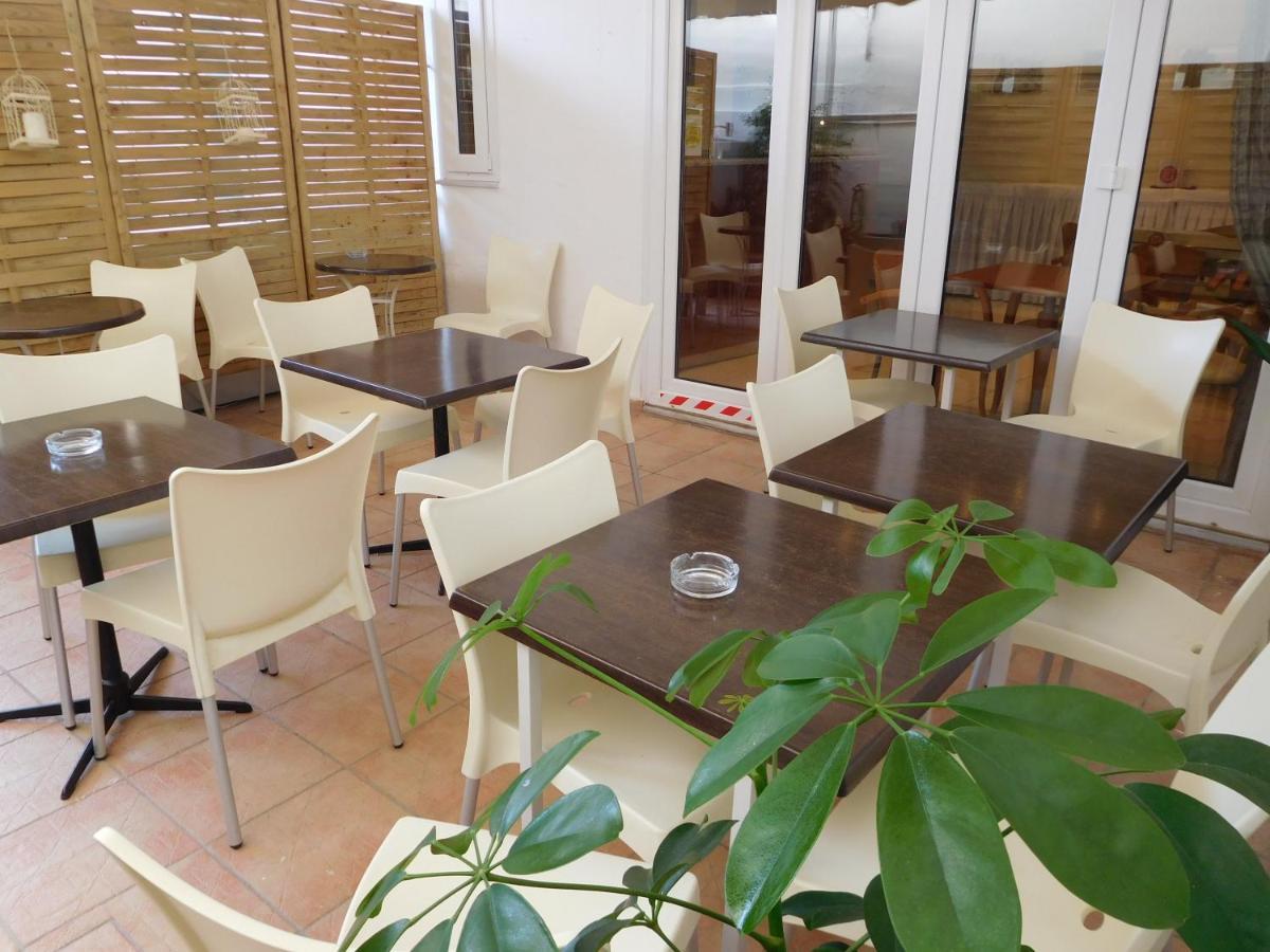 Efstratios Hotel Лутра-Эдипсу Экстерьер фото