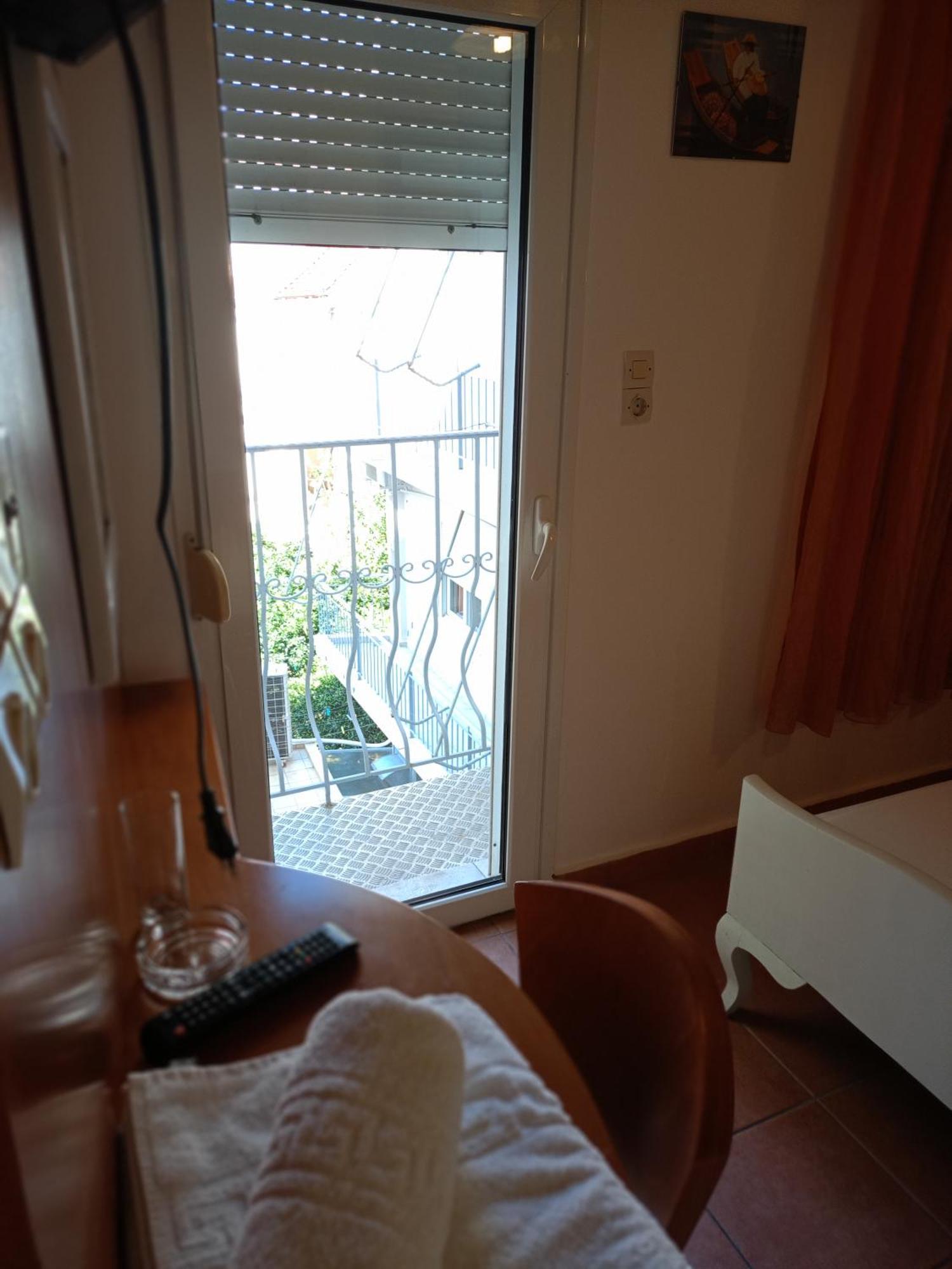 Efstratios Hotel Лутра-Эдипсу Экстерьер фото